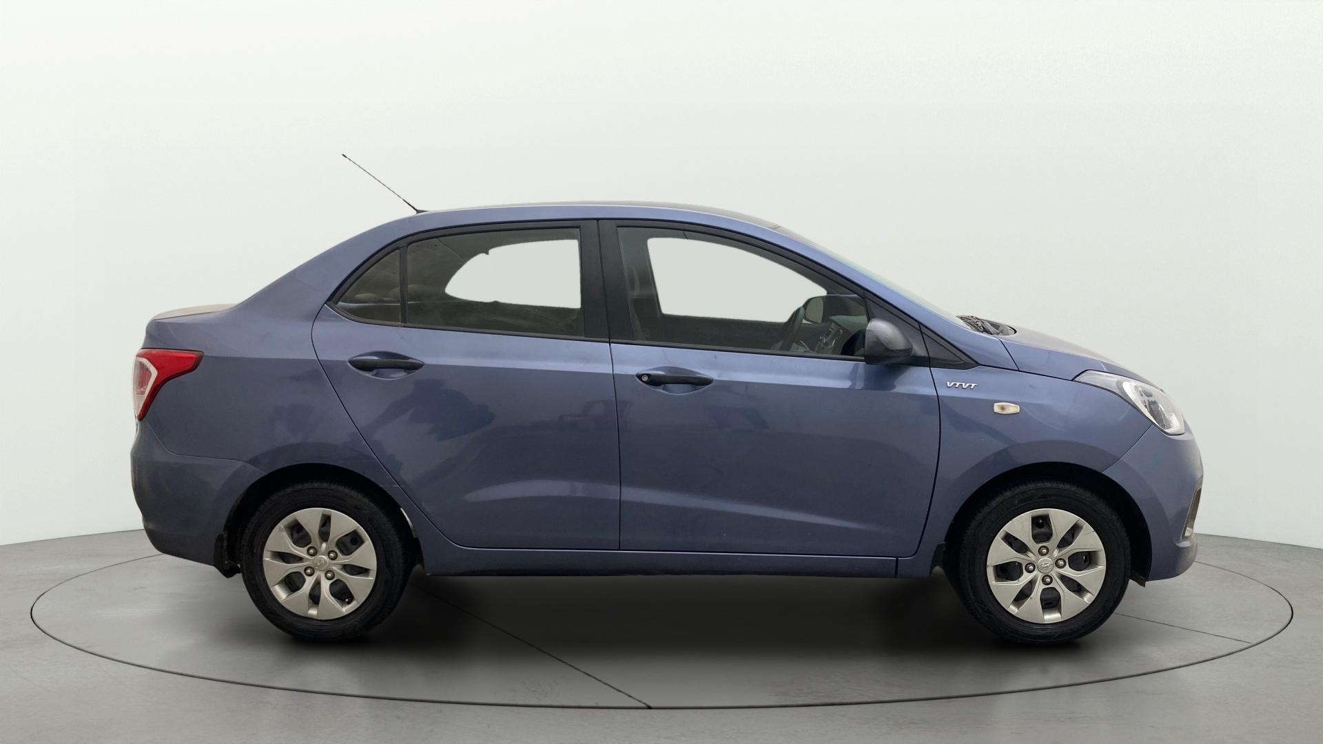 View 2015 Hyundai Xcent Base Petrol Image 8 Used 2015 Hyundai Xcent Base Petrol Image 8