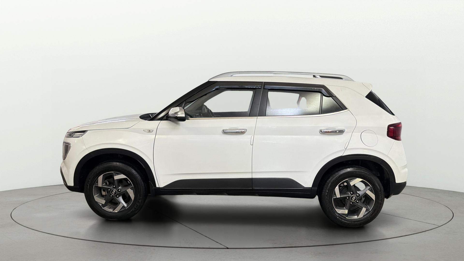 View 2022 Hyundai Venue S 1.2 Petrol Image 5 Used 2022 Hyundai Venue S 1.2 Petrol Image 5