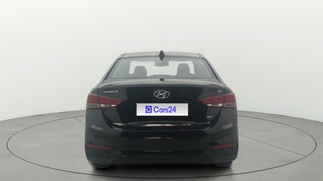 View Hyundai Verna Image 40 Used Hyundai Verna Image 40