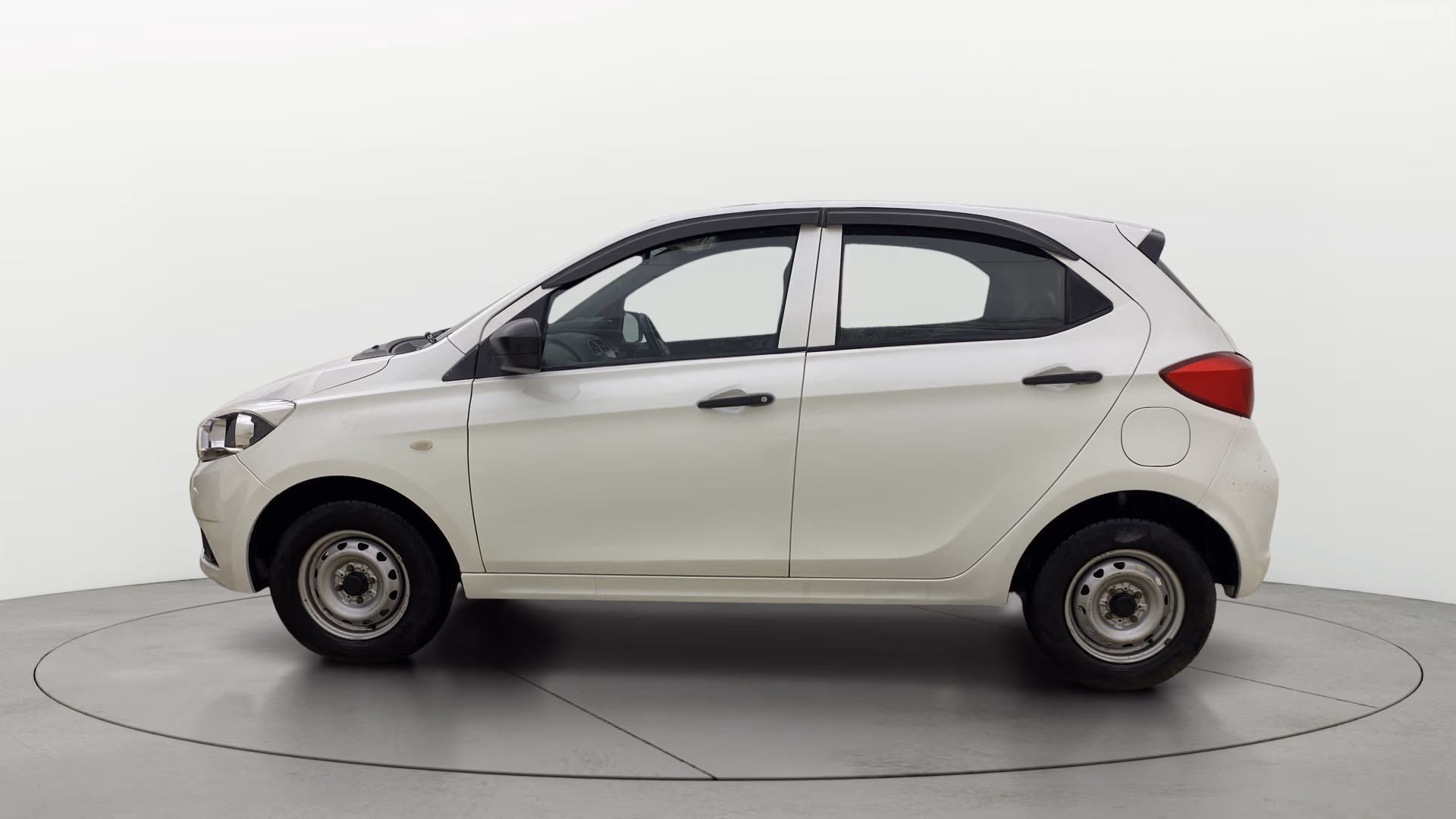 Used 2017 Tata Tiago Used 2017 Tata Tiago