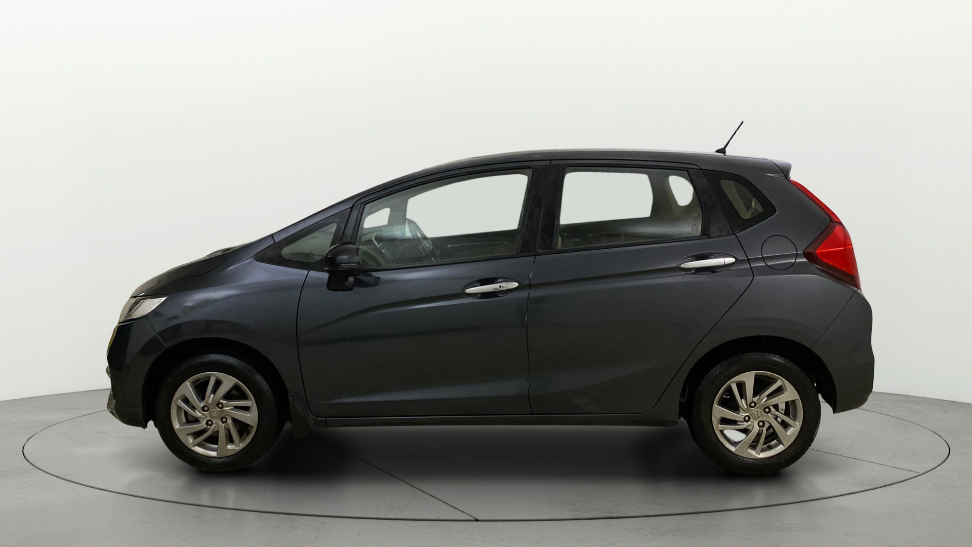 View 2022 Honda Jazz E MT Diesel Image 6 Used 2022 Honda Jazz E MT Diesel Image 6