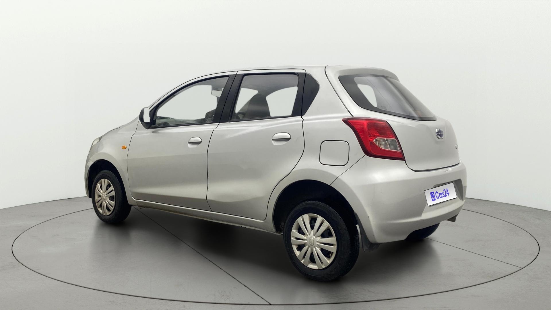 View 2014 Datsun Go T Image 2 Used 2014 Datsun Go T Image 2