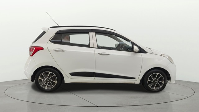 View Hyundai Grand i10 Image 8 Used Hyundai Grand i10 Image 8
