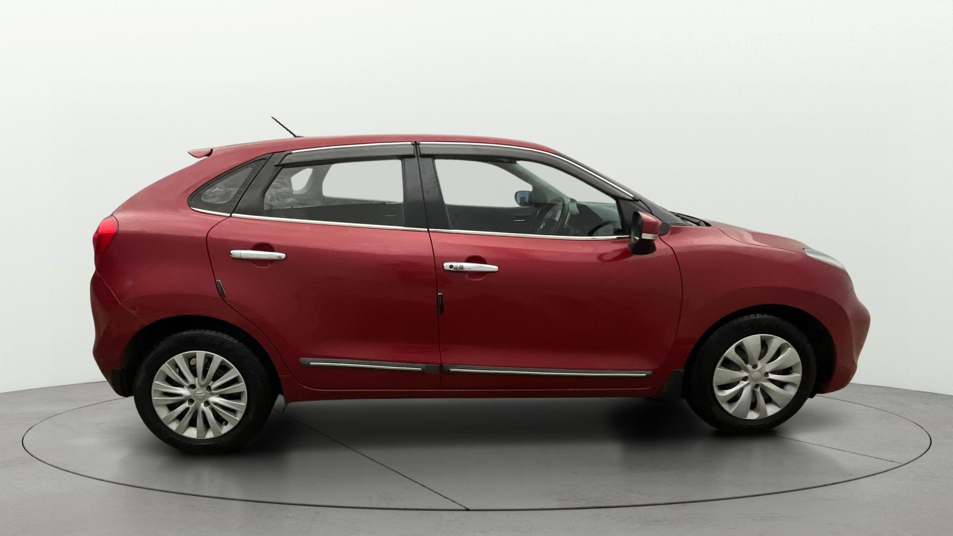 View 2019 Maruti Suzuki 1000 Base Variant Image 27 Used 2019 Maruti Suzuki 1000 Base Variant Image 27
