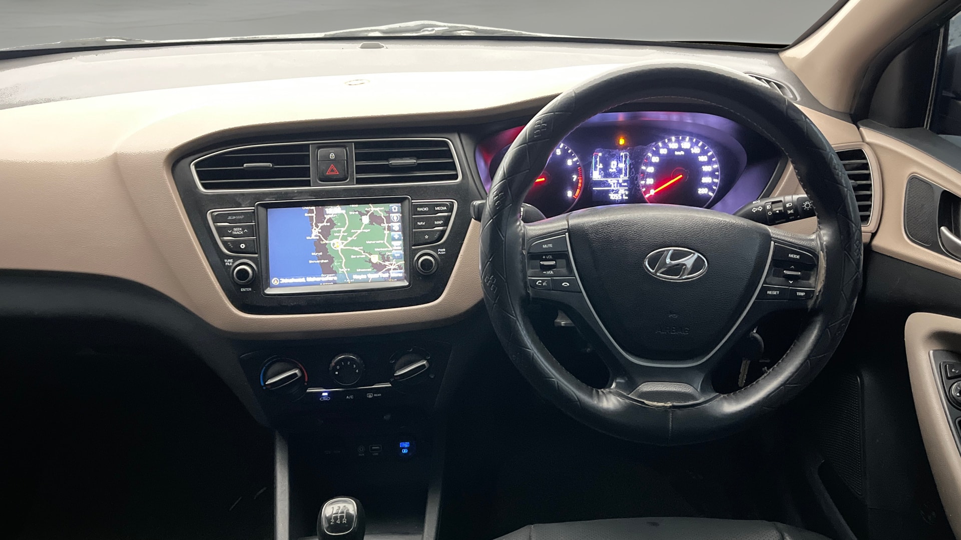 View 2020 Hyundai Elite i20 1.2 Sportz Plus Petrol Image 20 Used 2020 Hyundai Elite i20 1.2 Sportz Plus Petrol Image 20