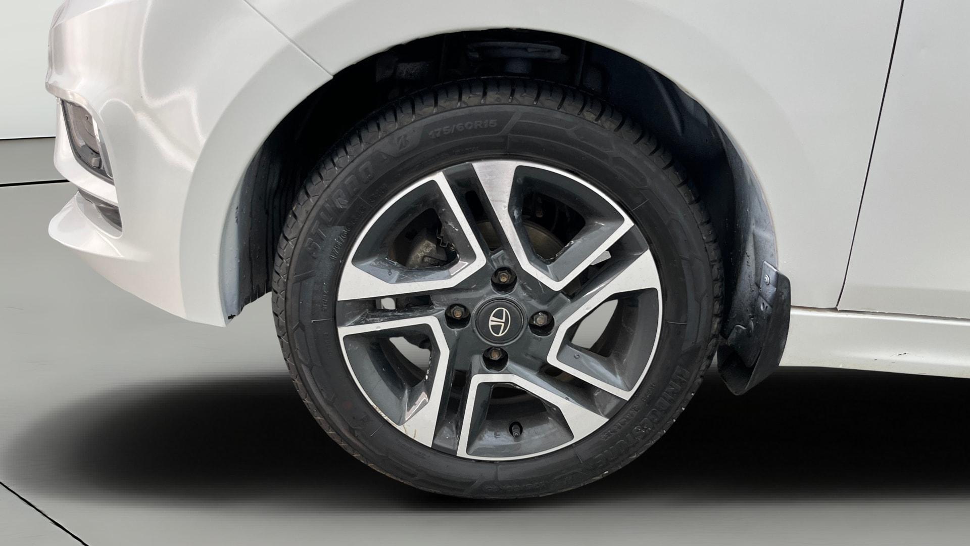 View 2020 Tata Tiago Revotorq XB Image 28 Used 2020 Tata Tiago Revotorq XB Image 28