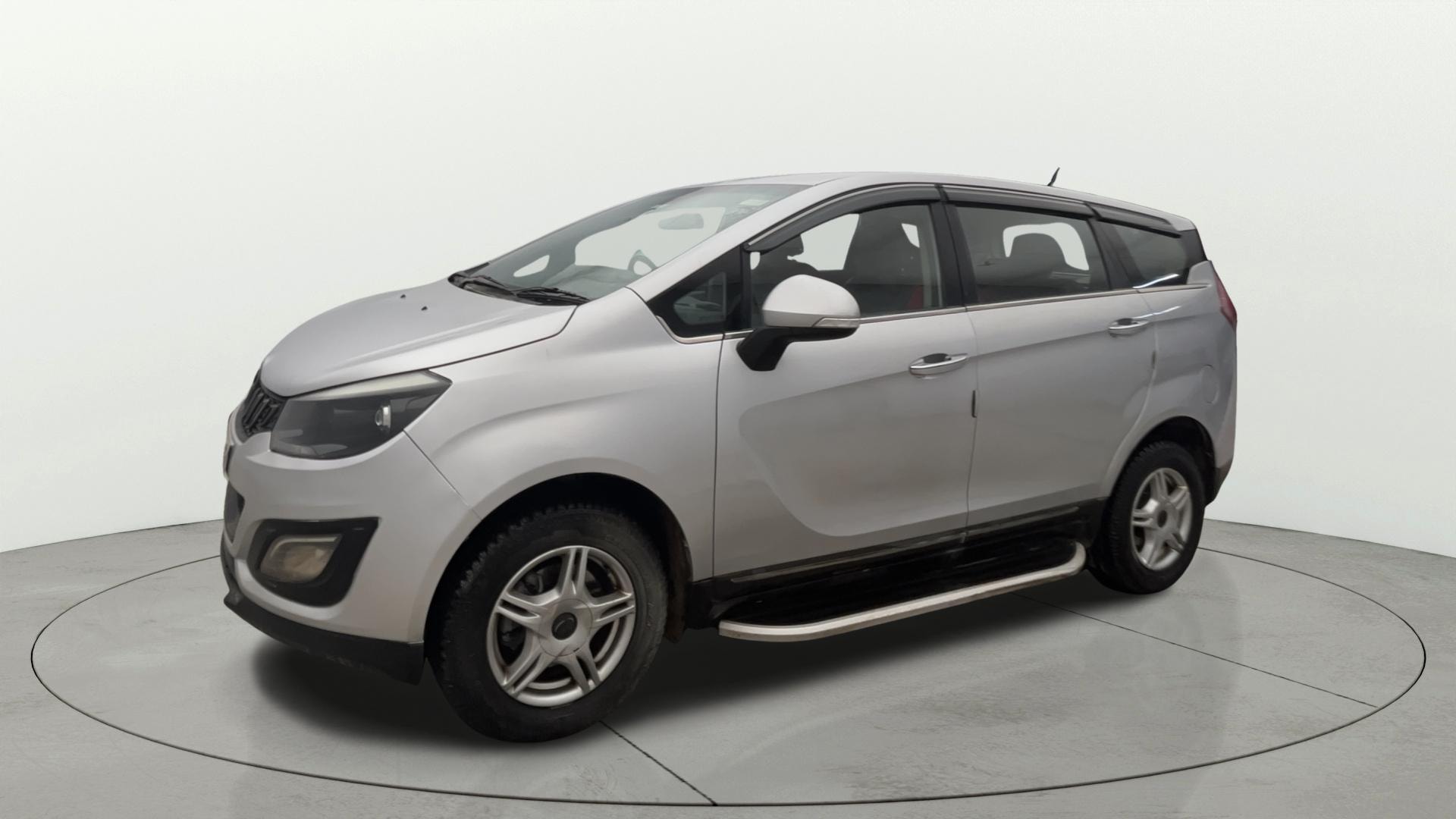 View 2019 Mahindra Marazzo M6 7-Seater Image 35 Used 2019 Mahindra Marazzo M6 7-Seater Image 35
