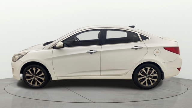 View Hyundai Verna Image 26 Used Hyundai Verna Image 26
