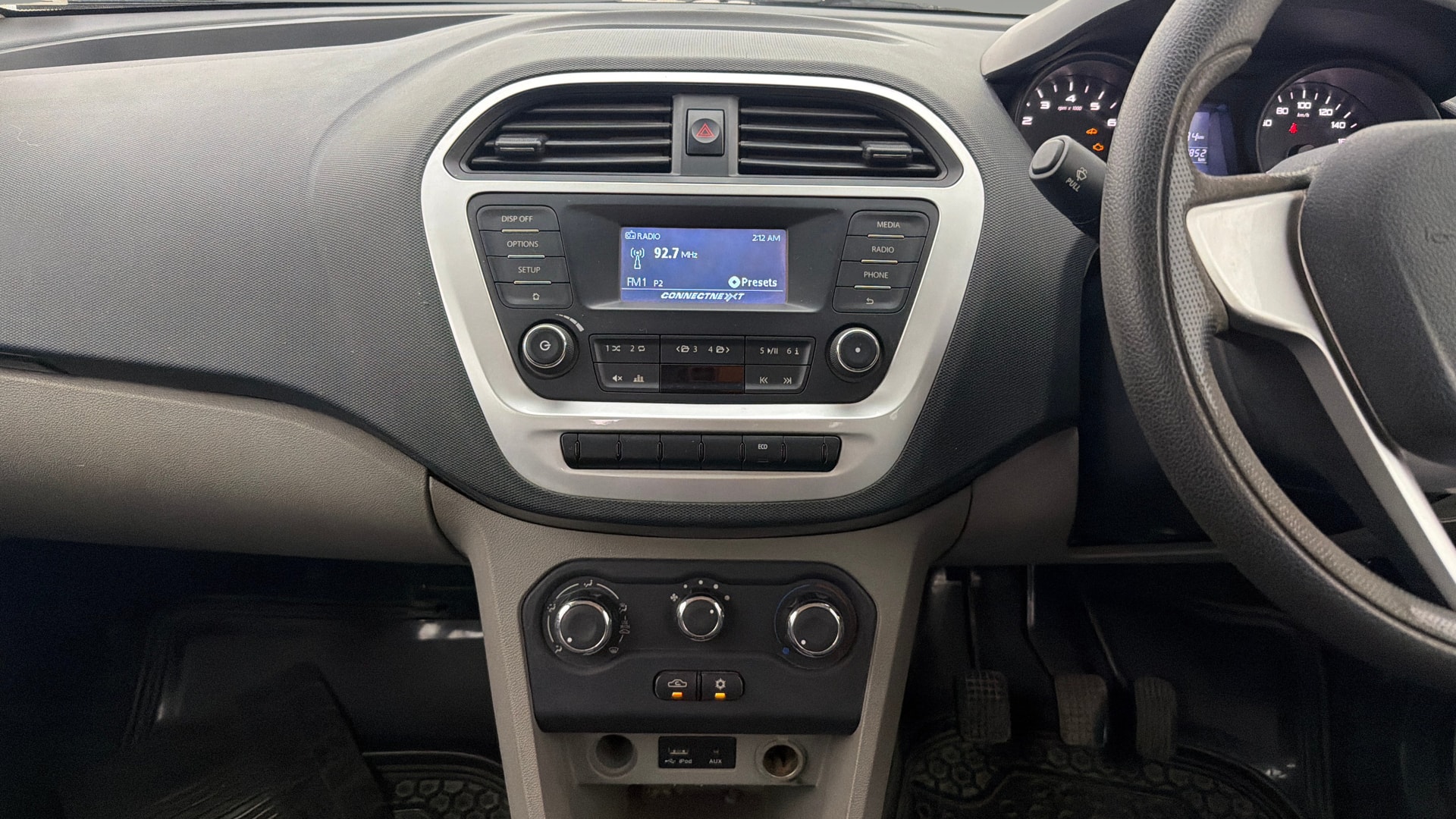 View 2016 Tata Tiago Revotorq XB Image 17 Used 2016 Tata Tiago Revotorq XB Image 17