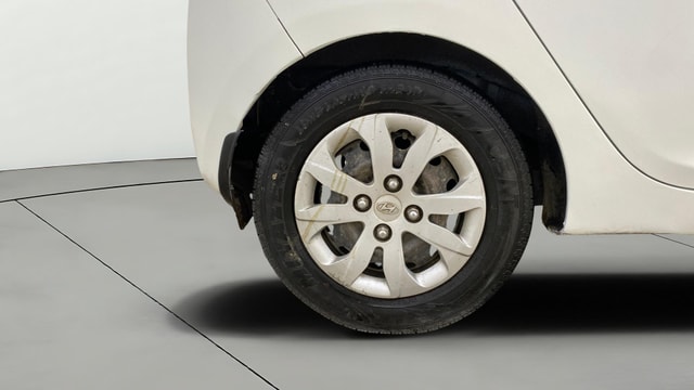 View Hyundai EON Image 23 Used Hyundai EON Image 23