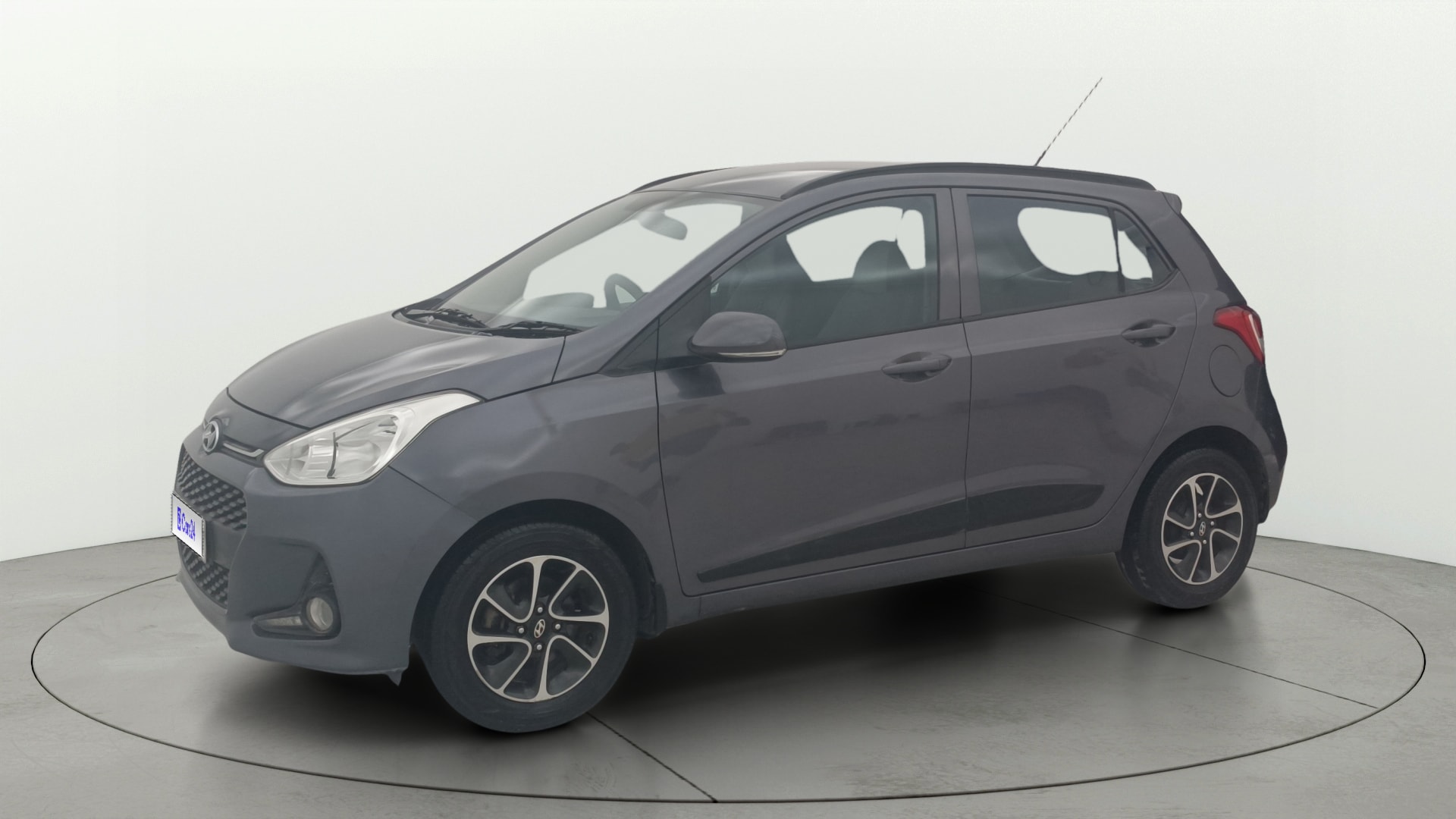 View 2017 Hyundai Grand i10 1.2 Sportz AT Petrol Image 35 Used 2017 Hyundai Grand i10 1.2 Sportz AT Petrol Image 35