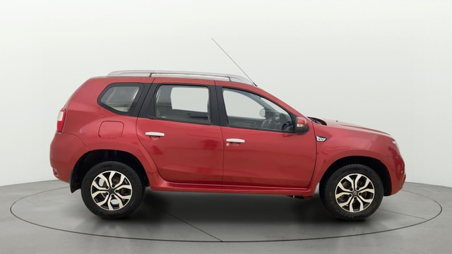 View Nissan Terrano Image 8 Used Nissan Terrano Image 8
