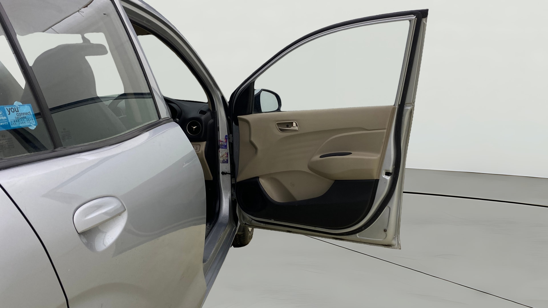 View 2019 Hyundai New Santro D-Lite Petrol Image 43 Used 2019 Hyundai New Santro D-Lite Petrol Image 43