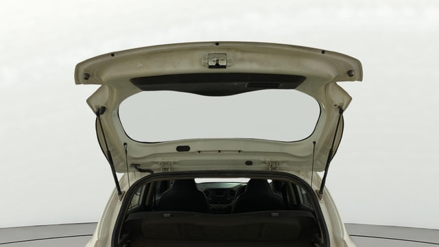 View Hyundai Grand i10 Image 16 Used Hyundai Grand i10 Image 16