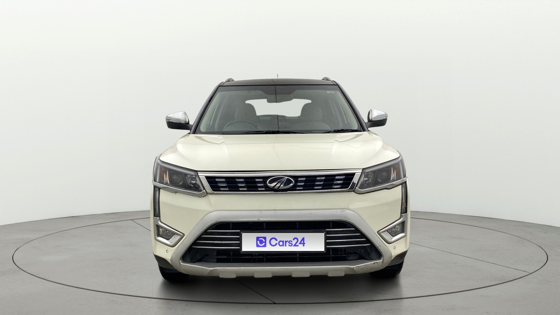 Used 2022 Mahindra XUV300 Used 2022 Mahindra XUV300