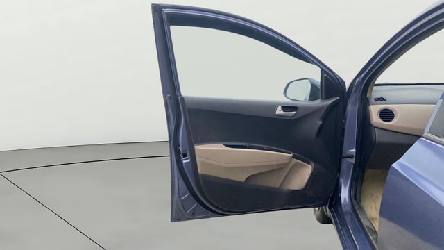 View Hyundai Xcent Image 30 Used Hyundai Xcent Image 30