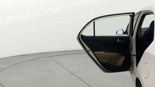 View Hyundai Xcent Image 22 Used Hyundai Xcent Image 22