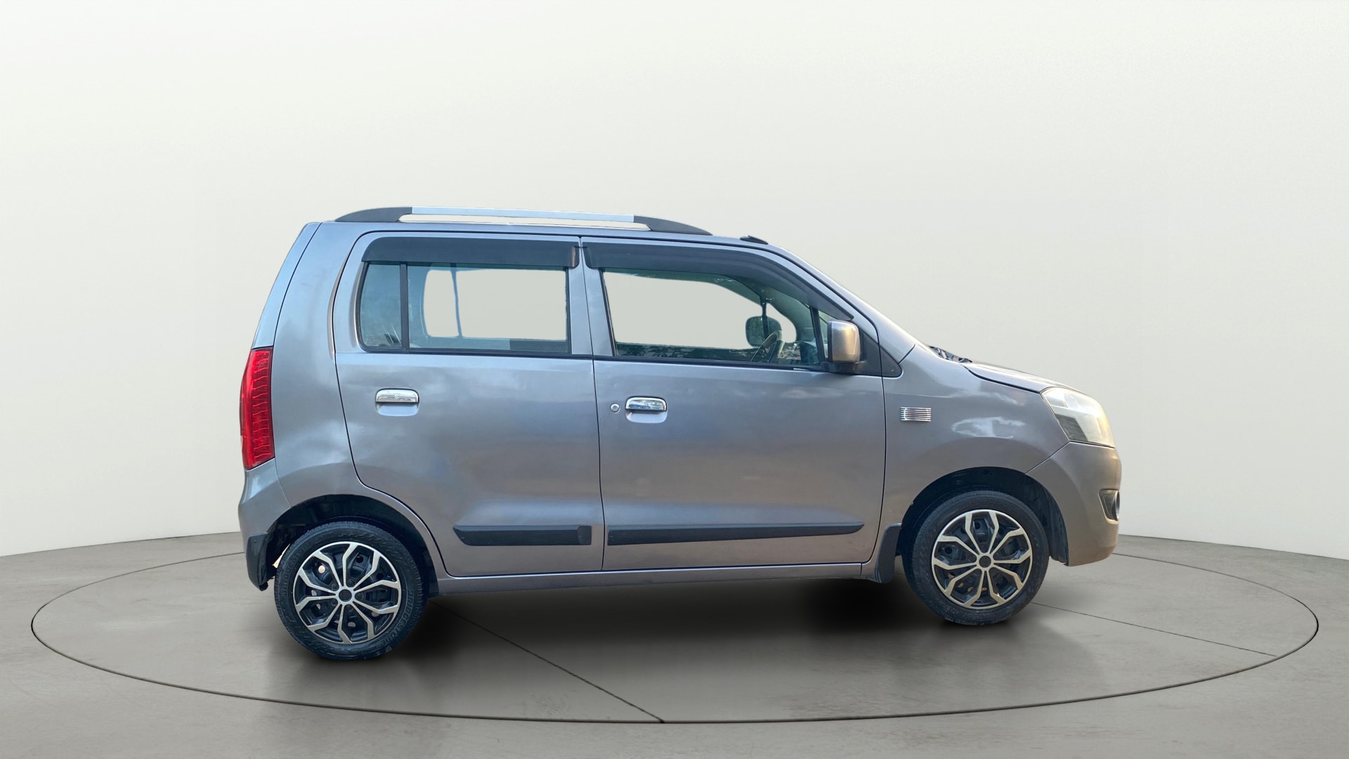 View 2017 Maruti Suzuki 1000 Base Variant Image 8 Used 2017 Maruti Suzuki 1000 Base Variant Image 8