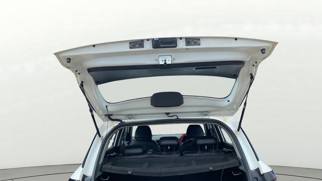 View Hyundai Venue Image 32 Used Hyundai Venue Image 32