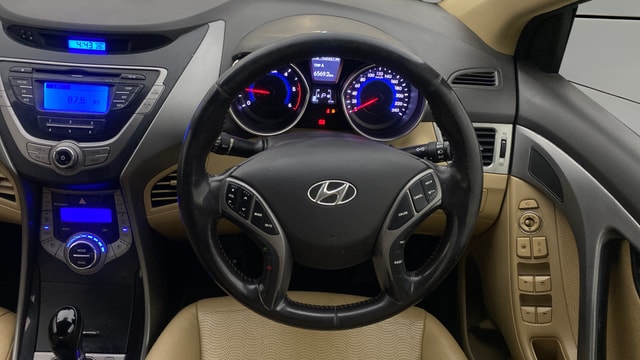 View Hyundai Elantra Image 13 Used Hyundai Elantra Image 13