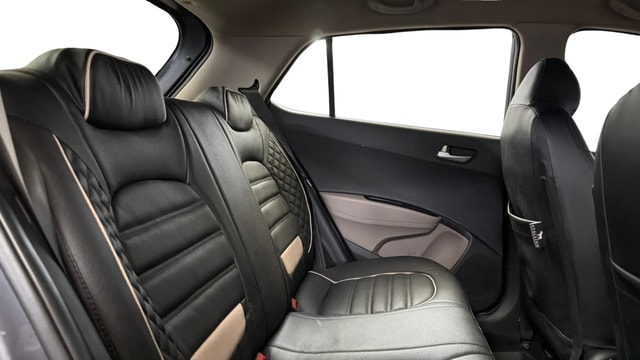 View Hyundai Grand i10 Image 28 Used Hyundai Grand i10 Image 28