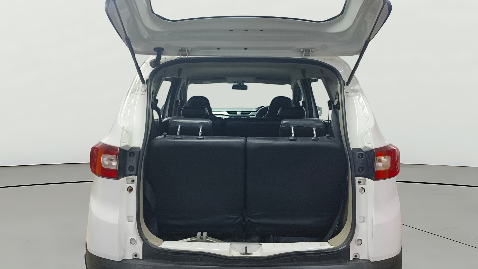Used 2021 Renault Triber Used 2021 Renault Triber