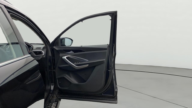 View MG Hector Image 48 Used MG Hector Image 48