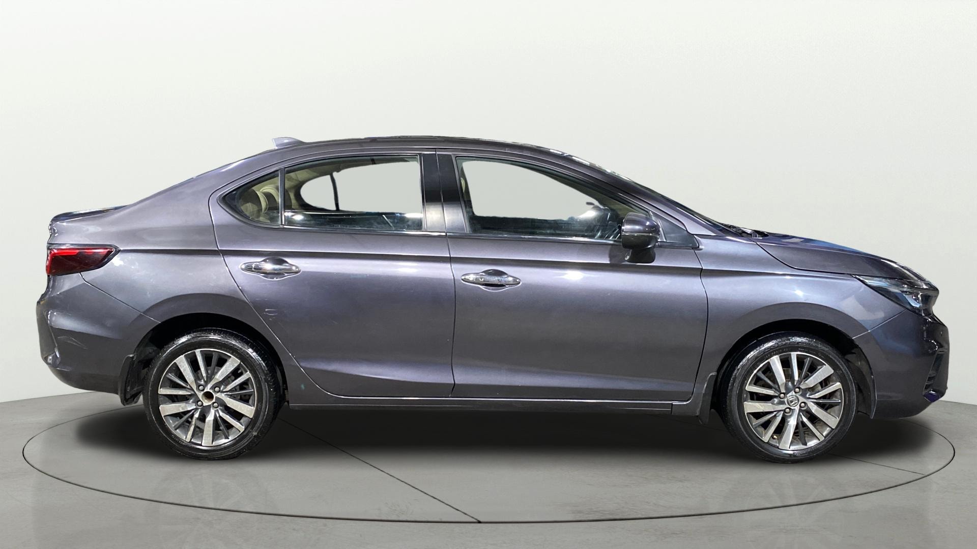 View 2021 Honda City ZX CVT Image 27 Used 2021 Honda City ZX CVT Image 27