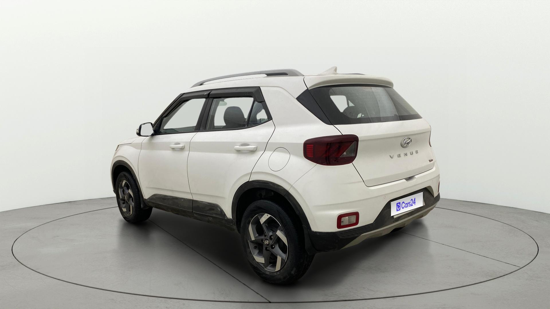 View 2021 Hyundai Venue SX 1.0 Petrol Image 2 Used 2021 Hyundai Venue SX 1.0 Petrol Image 2