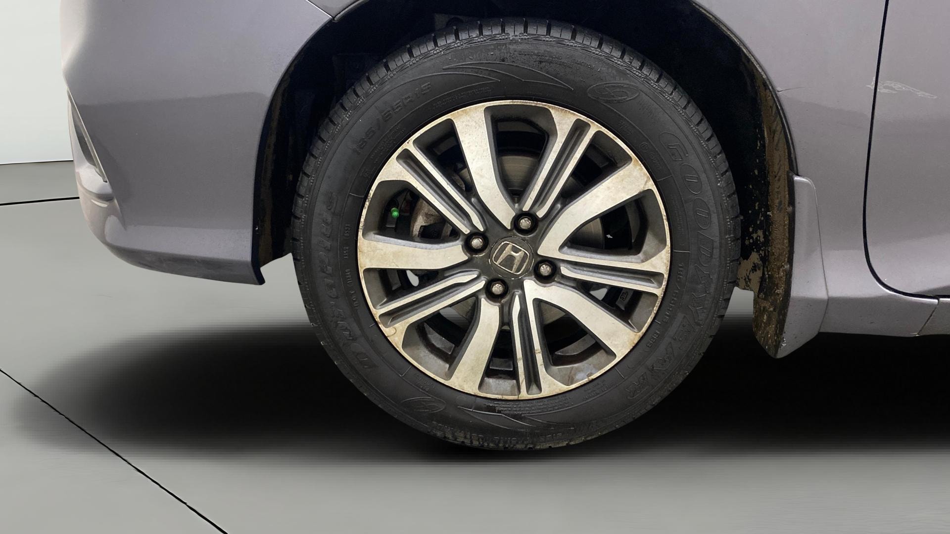 View 2017 Honda City ZX MT Diesel Anniversary Edition Image 29 Used 2017 Honda City ZX MT Diesel Anniversary Edition Image 29