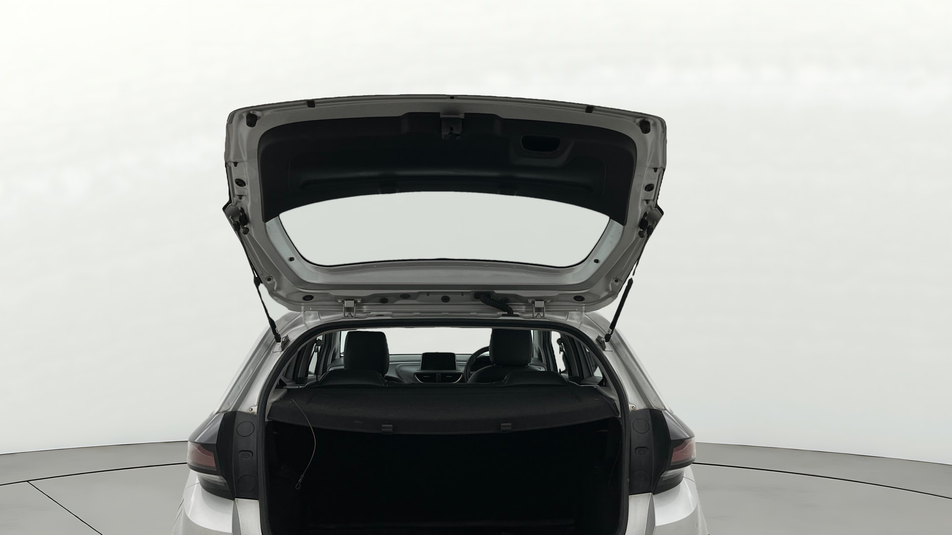 View 2020 Tata Altroz XT Petrol Image 31 Used 2020 Tata Altroz XT Petrol Image 31