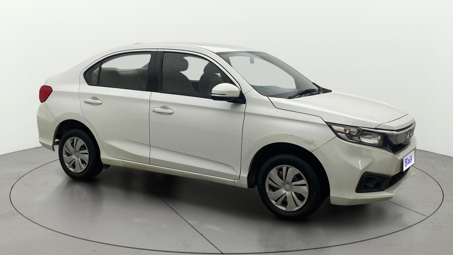 View 2018 Honda Amaze E MT Petrol BS IV Image 35 Used 2018 Honda Amaze E MT Petrol BS IV Image 35