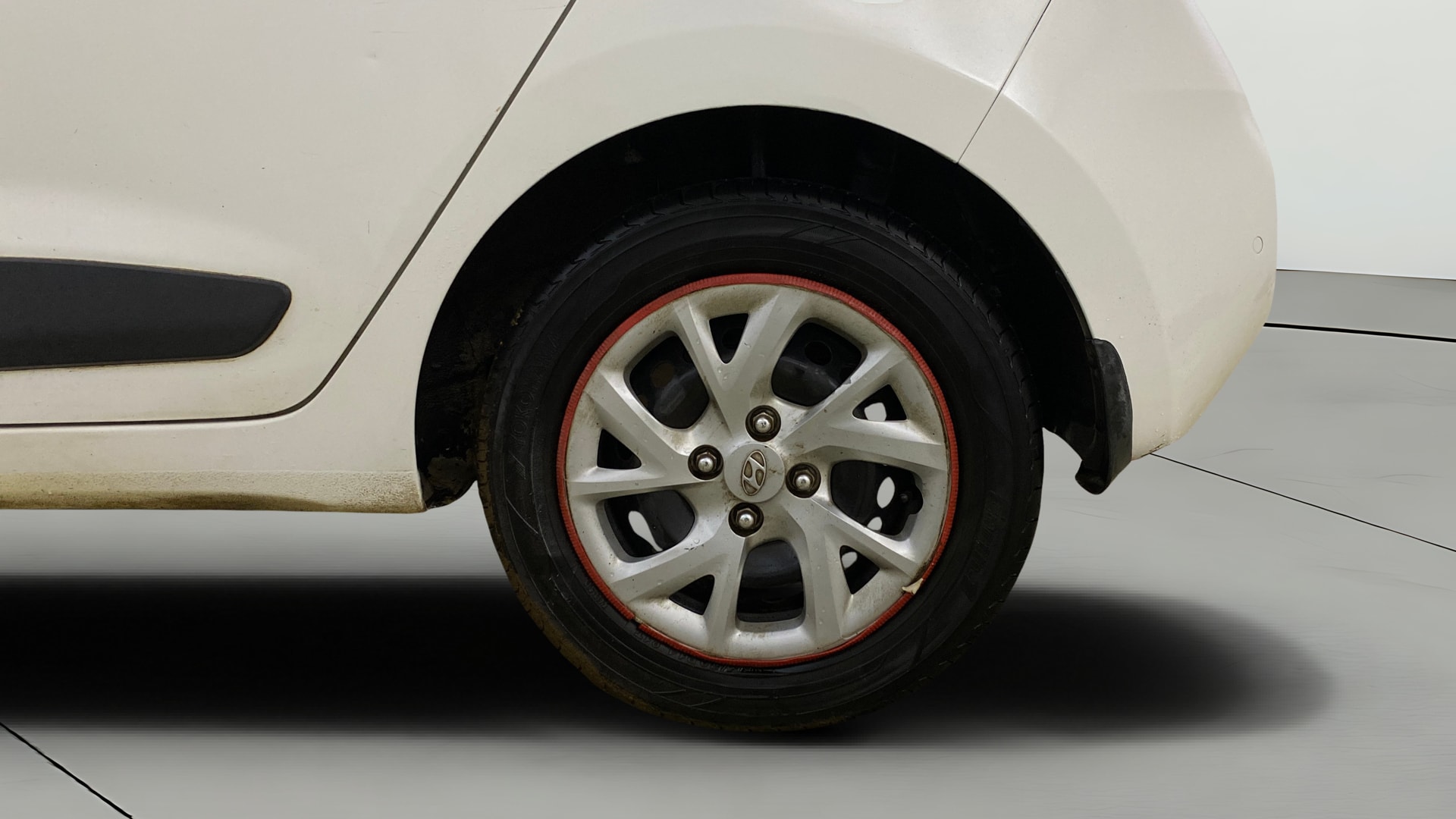 View 2019 Hyundai Grand i10 Sportz 1.2 Kappa Image 11 Used 2019 Hyundai Grand i10 Sportz 1.2 Kappa Image 11