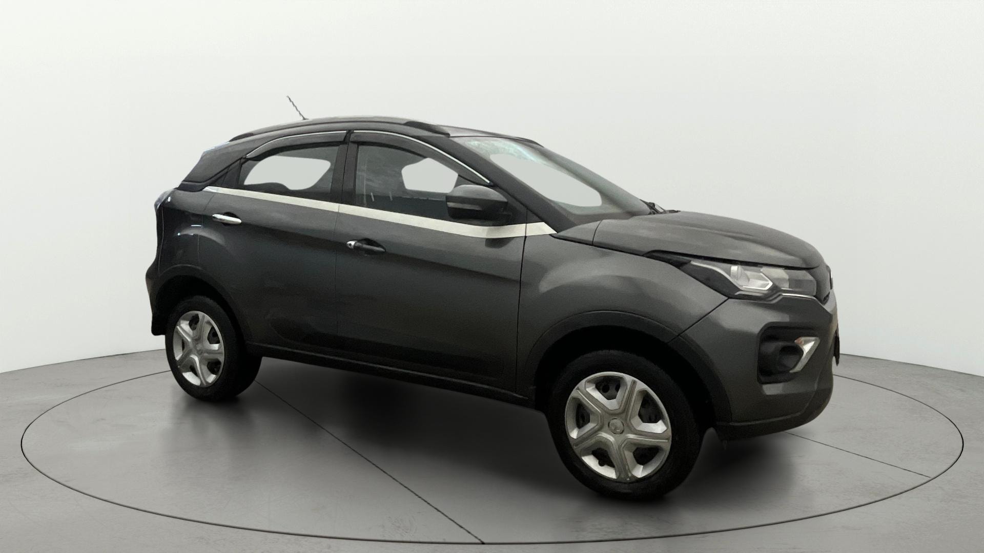 View 2020 Tata Nexon Revotron XM Image 22 Used 2020 Tata Nexon Revotron XM Image 22