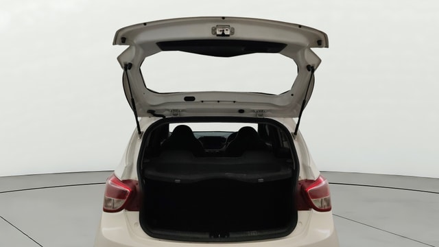 View Hyundai Grand i10 Image 16 Used Hyundai Grand i10 Image 16