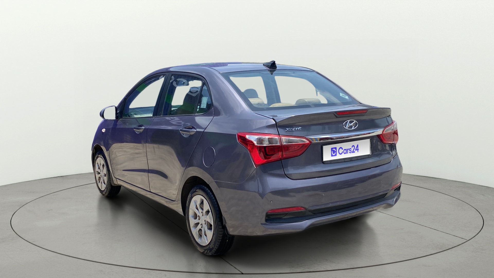 View 2018 Hyundai Xcent S Petrol Image 2 Used 2018 Hyundai Xcent S Petrol Image 2