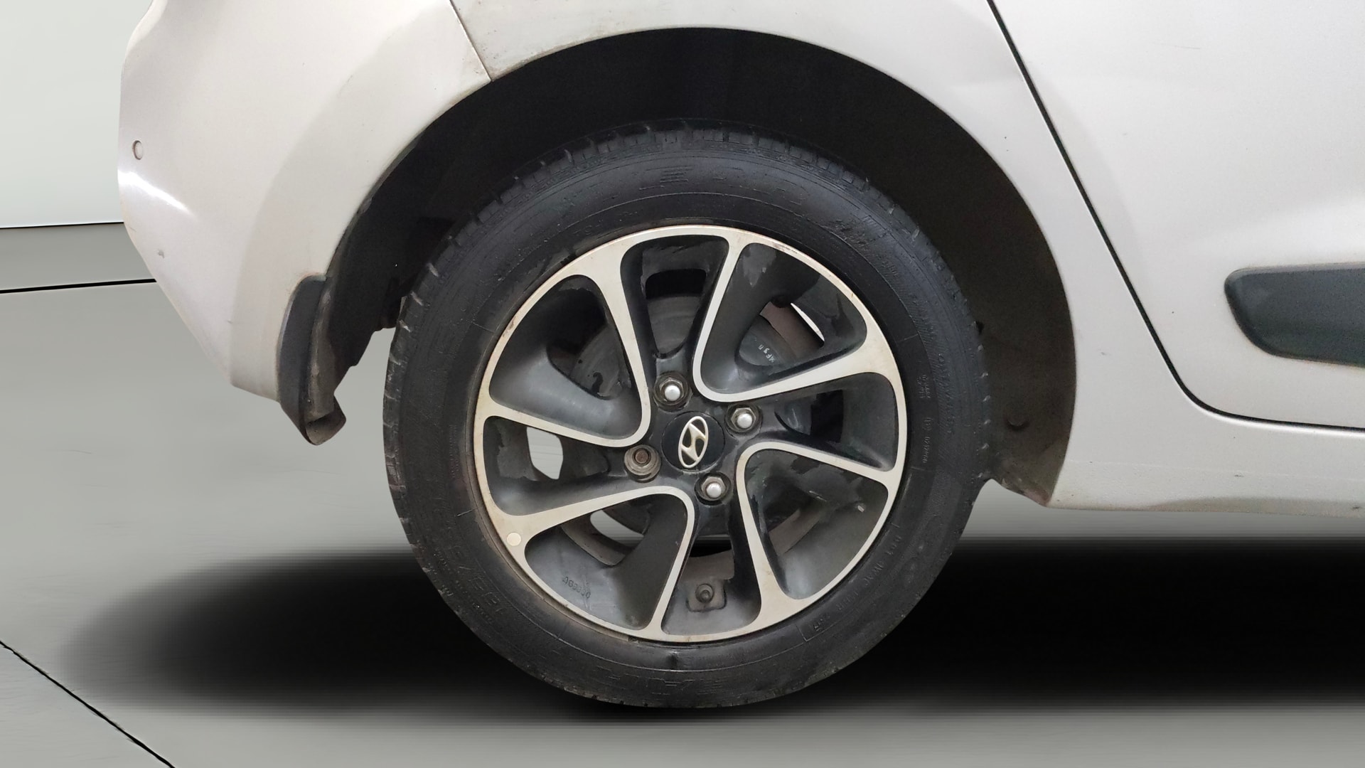 View 2017 Hyundai Grand i10 1.2 Asta Petrol Image 24 Used 2017 Hyundai Grand i10 1.2 Asta Petrol Image 24