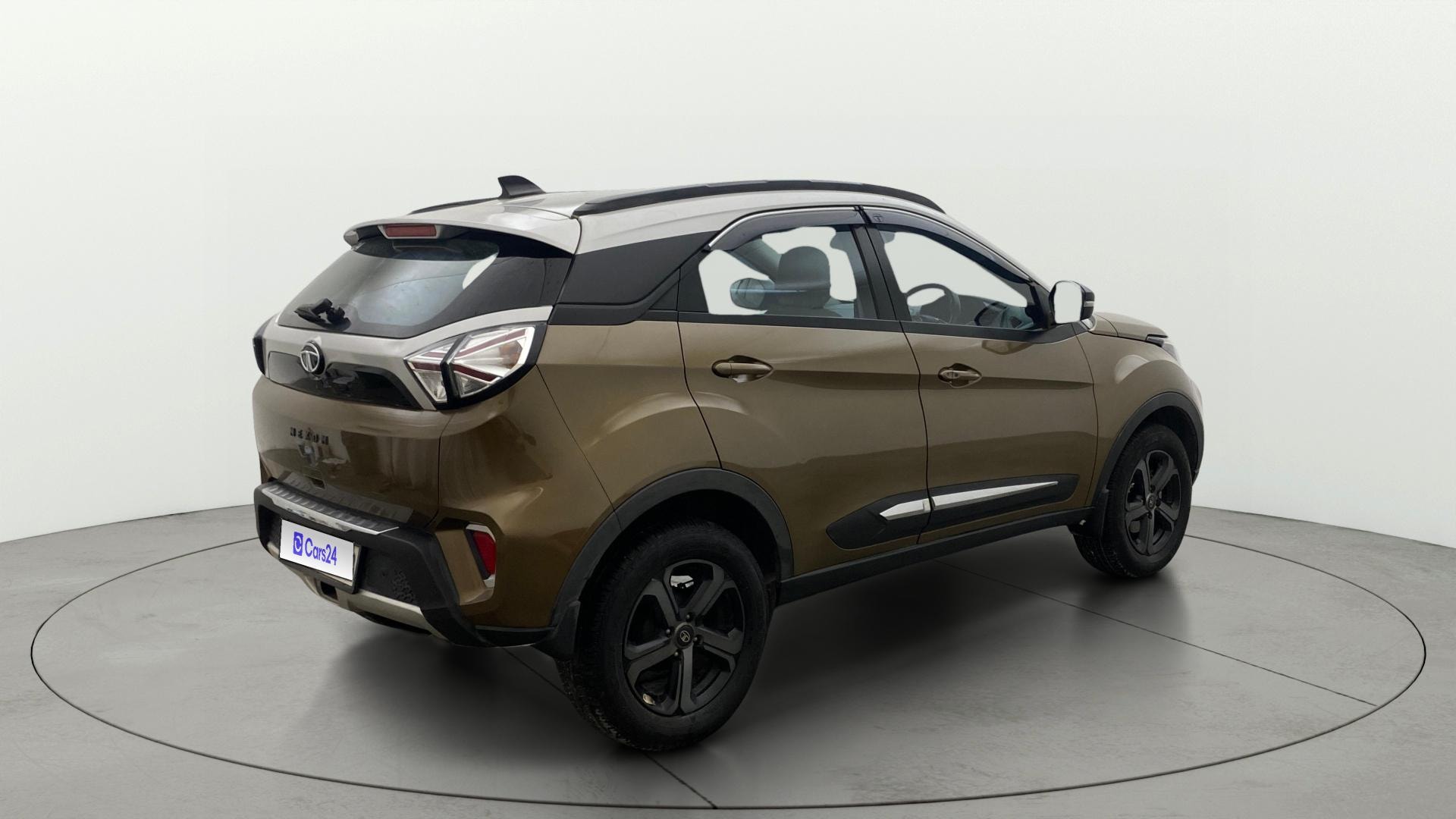 View 2022 Tata Nexon Revotron XE Image 45 Used 2022 Tata Nexon Revotron XE Image 45