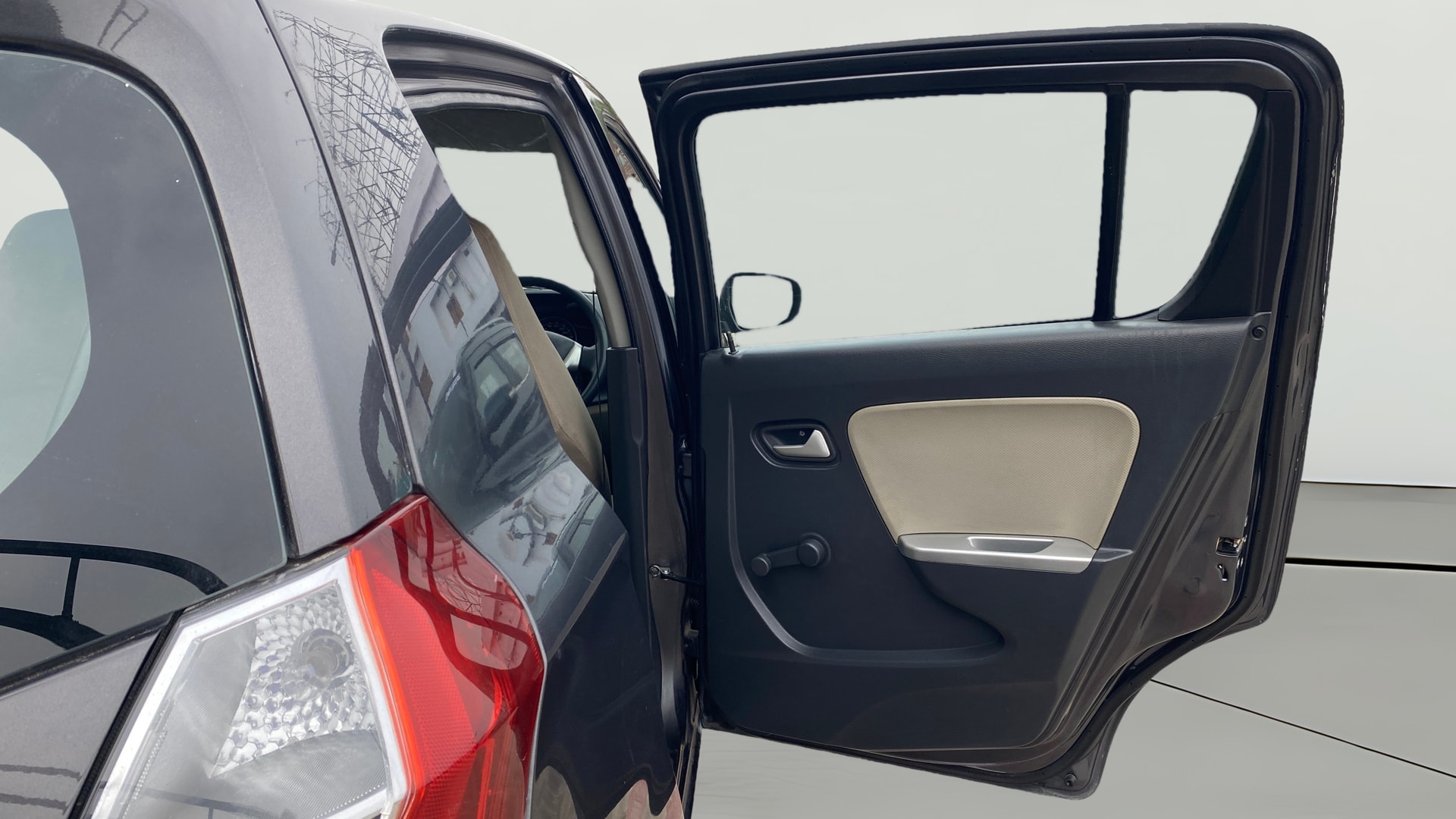View 2018 Maruti Suzuki Alto K10 LX Image 43 Used 2018 Maruti Suzuki Alto K10 LX Image 43