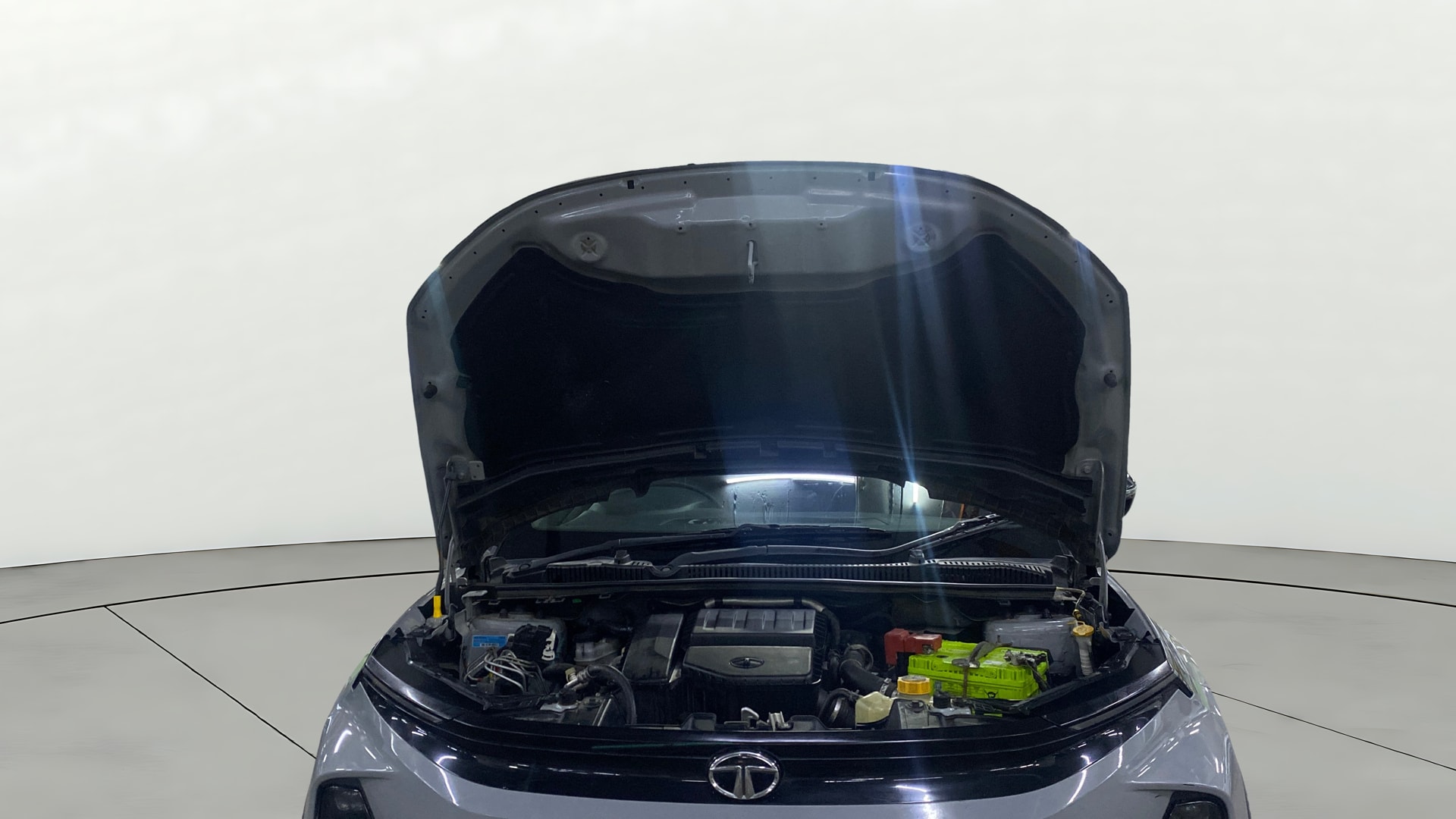 View 2023 Tata Nexon Revotron XE Image 19 Used 2023 Tata Nexon Revotron XE Image 19