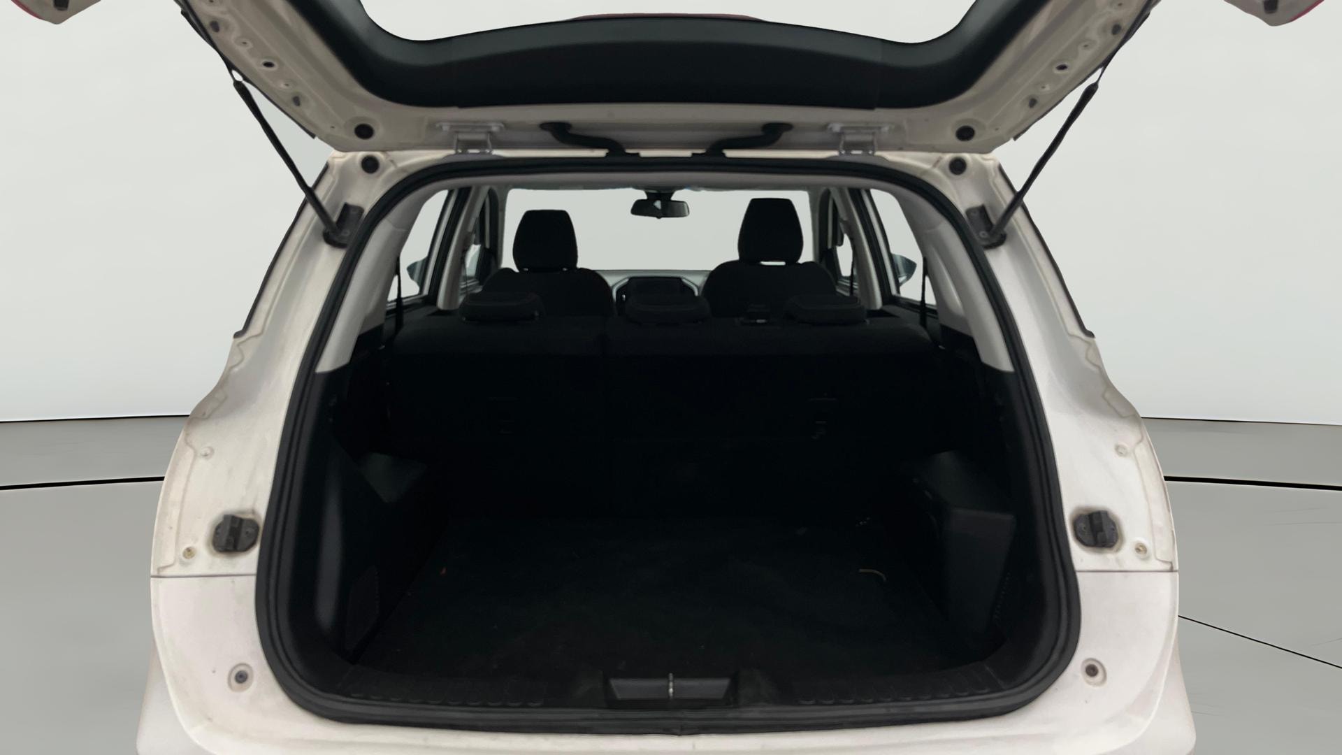 View 2021 MG Hector Super Petrol BS IV Image 38 Used 2021 MG Hector Super Petrol BS IV Image 38
