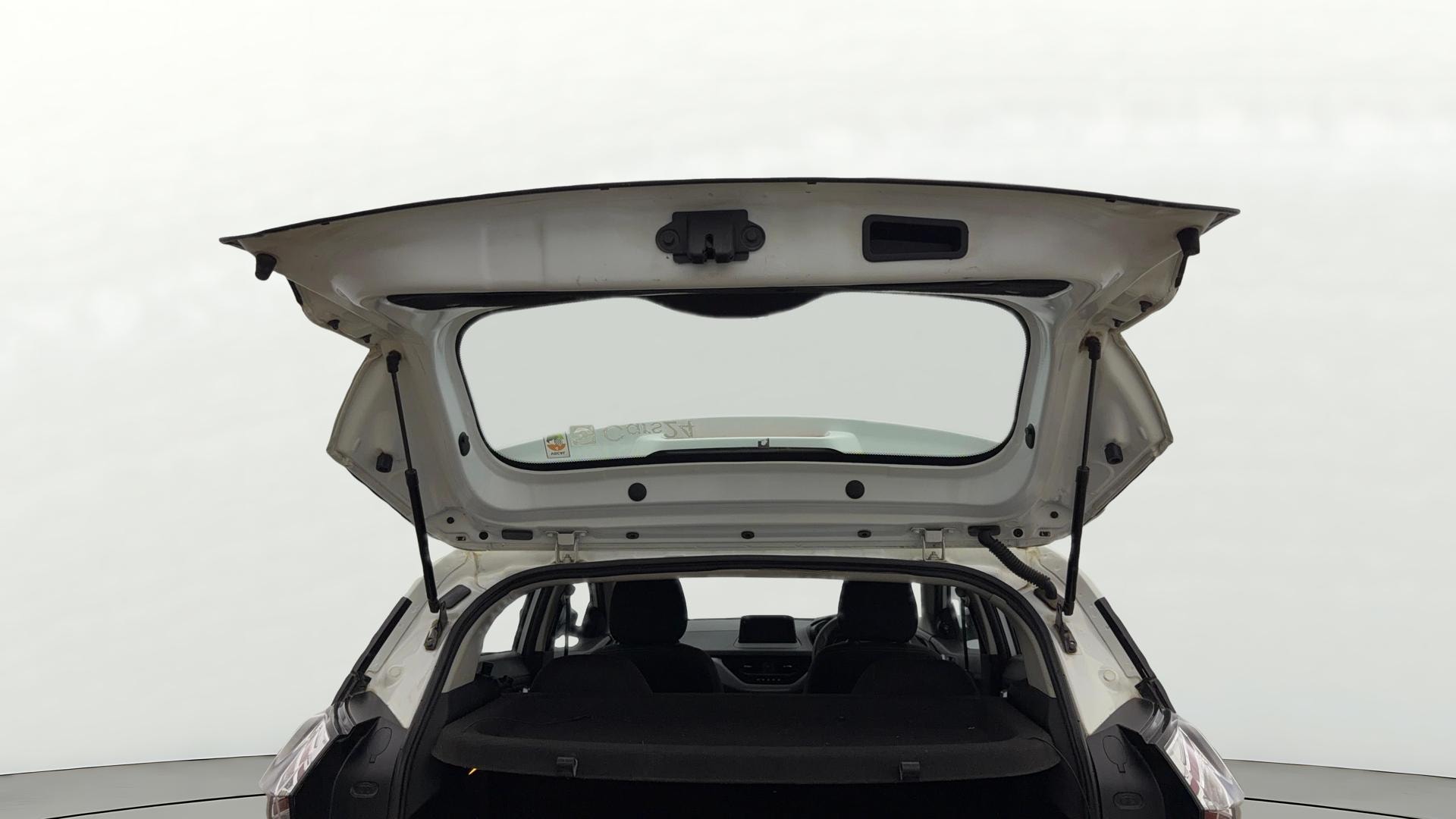 View 2022 Tata Nexon Revotron XE Image 30 Used 2022 Tata Nexon Revotron XE Image 30