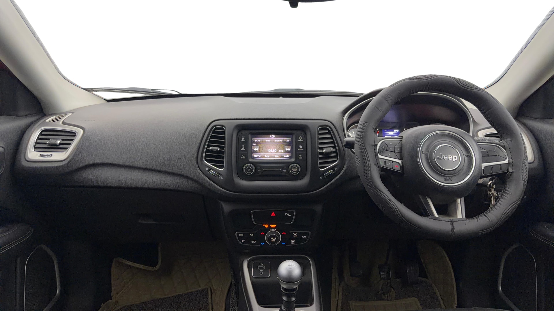 View 2019 Jeep Compass Sport Plus Petrol BS IV Image 15 Used 2019 Jeep Compass Sport Plus Petrol BS IV Image 15