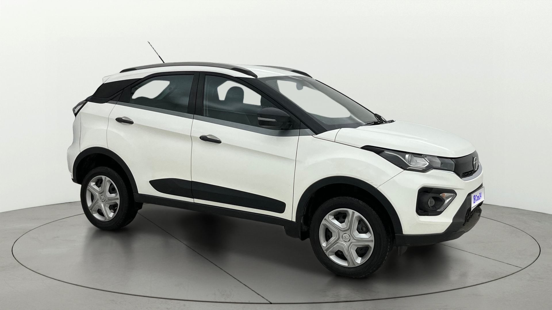 View 2020 Tata Nexon Revotron XM Image 21 Used 2020 Tata Nexon Revotron XM Image 21