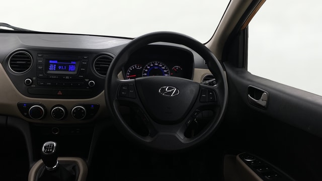 View Hyundai Grand i10 Image 20 Used Hyundai Grand i10 Image 20