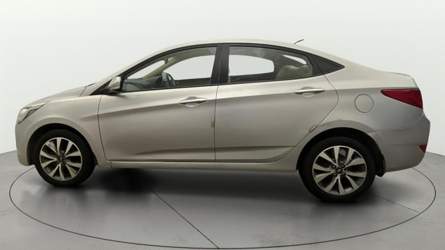 View Hyundai Fluidic Verna Image 5 Used Hyundai Fluidic Verna Image 5