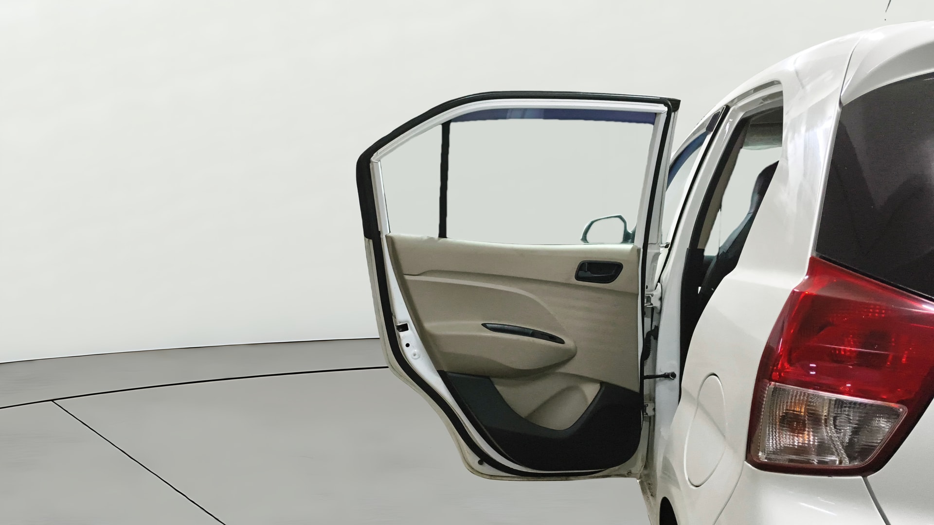 View 2022 Hyundai New Santro D-Lite Petrol Image 23 Used 2022 Hyundai New Santro D-Lite Petrol Image 23