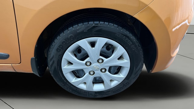 View Hyundai Grand i10 Image 39 Used Hyundai Grand i10 Image 39
