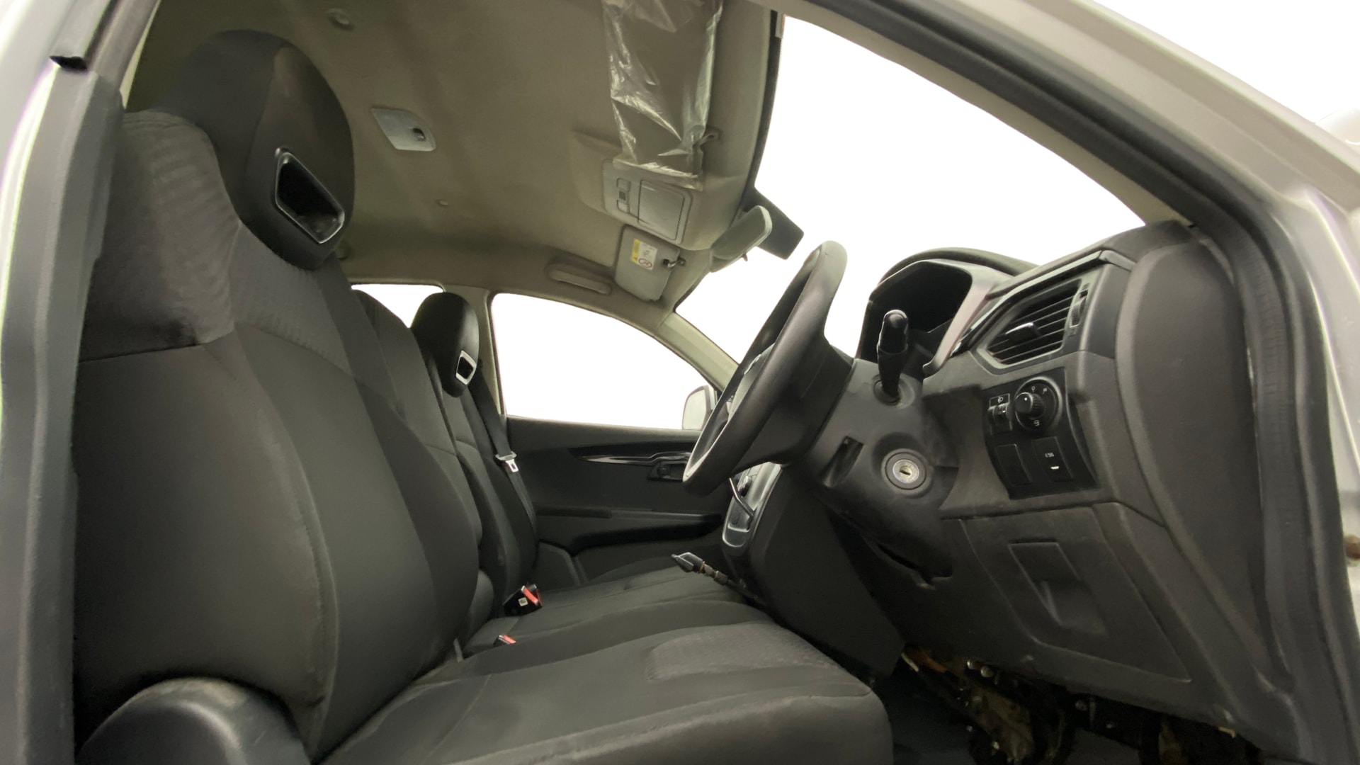 View 2019 Mahindra KUV100 K2 Petrol BS IV Image 25 Used 2019 Mahindra KUV100 K2 Petrol BS IV Image 25