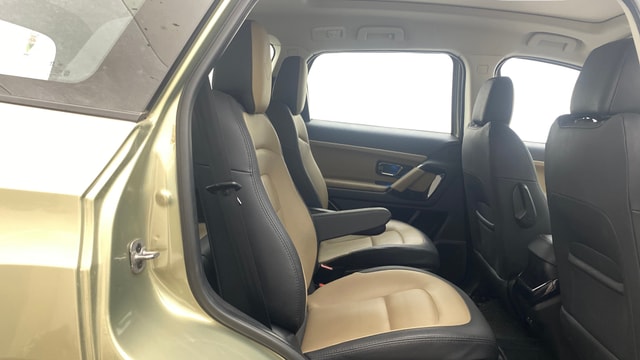 View Tata Safari Image 38 Used Tata Safari Image 38